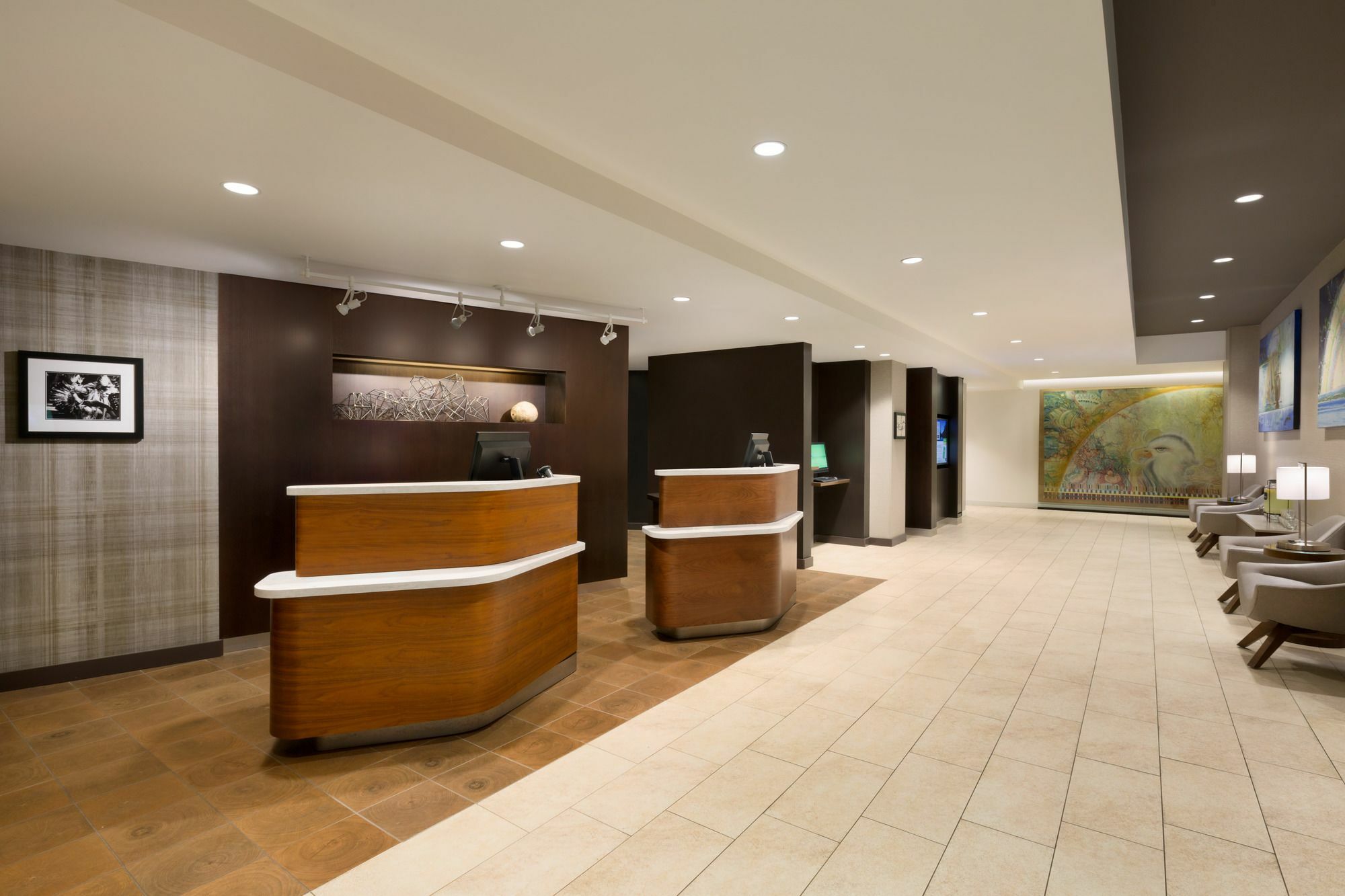 Hotel Dene & Conference Centre Cold Lake Экстерьер фото